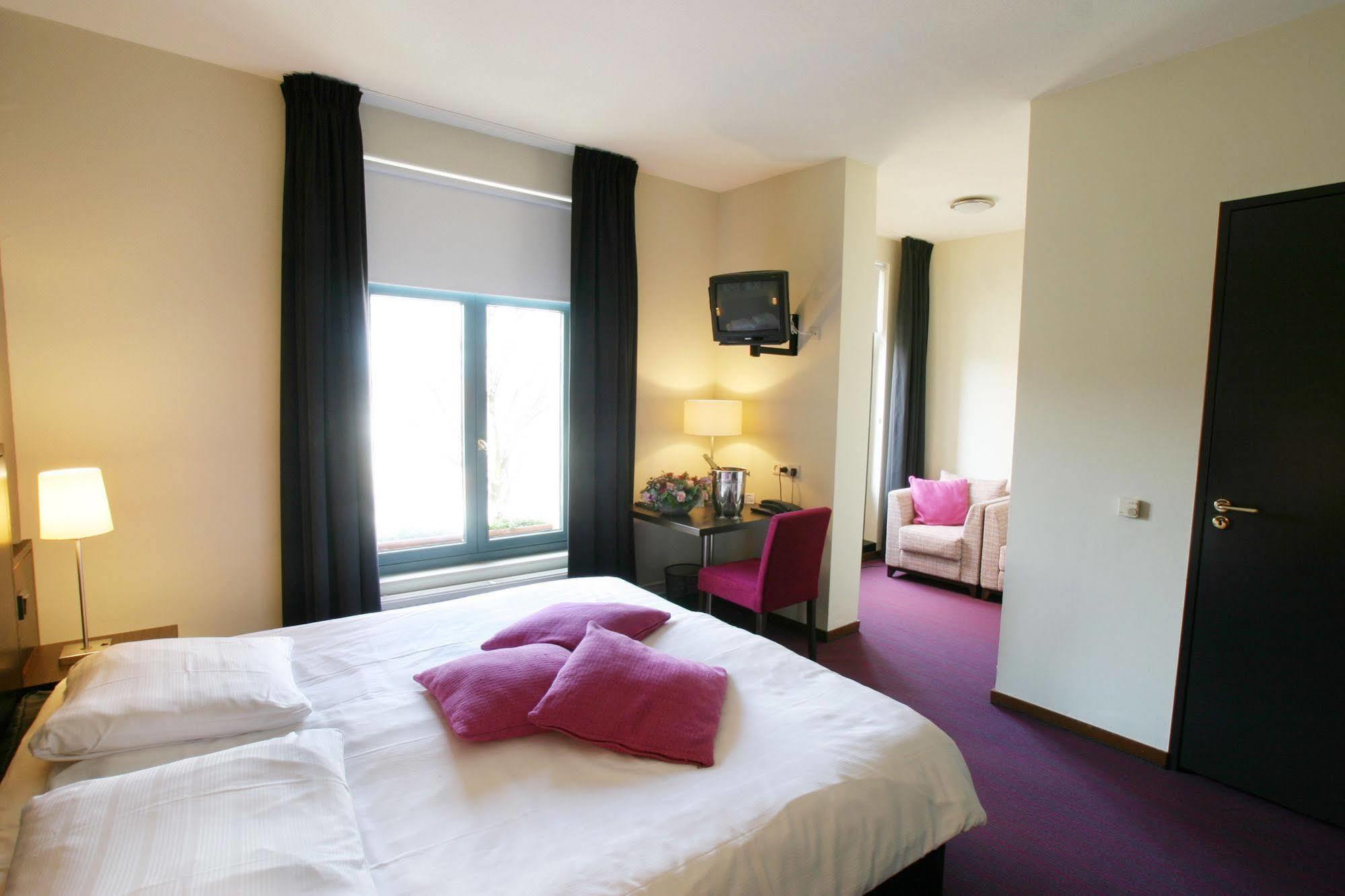 Hotel Munten Weert Εξωτερικό φωτογραφία