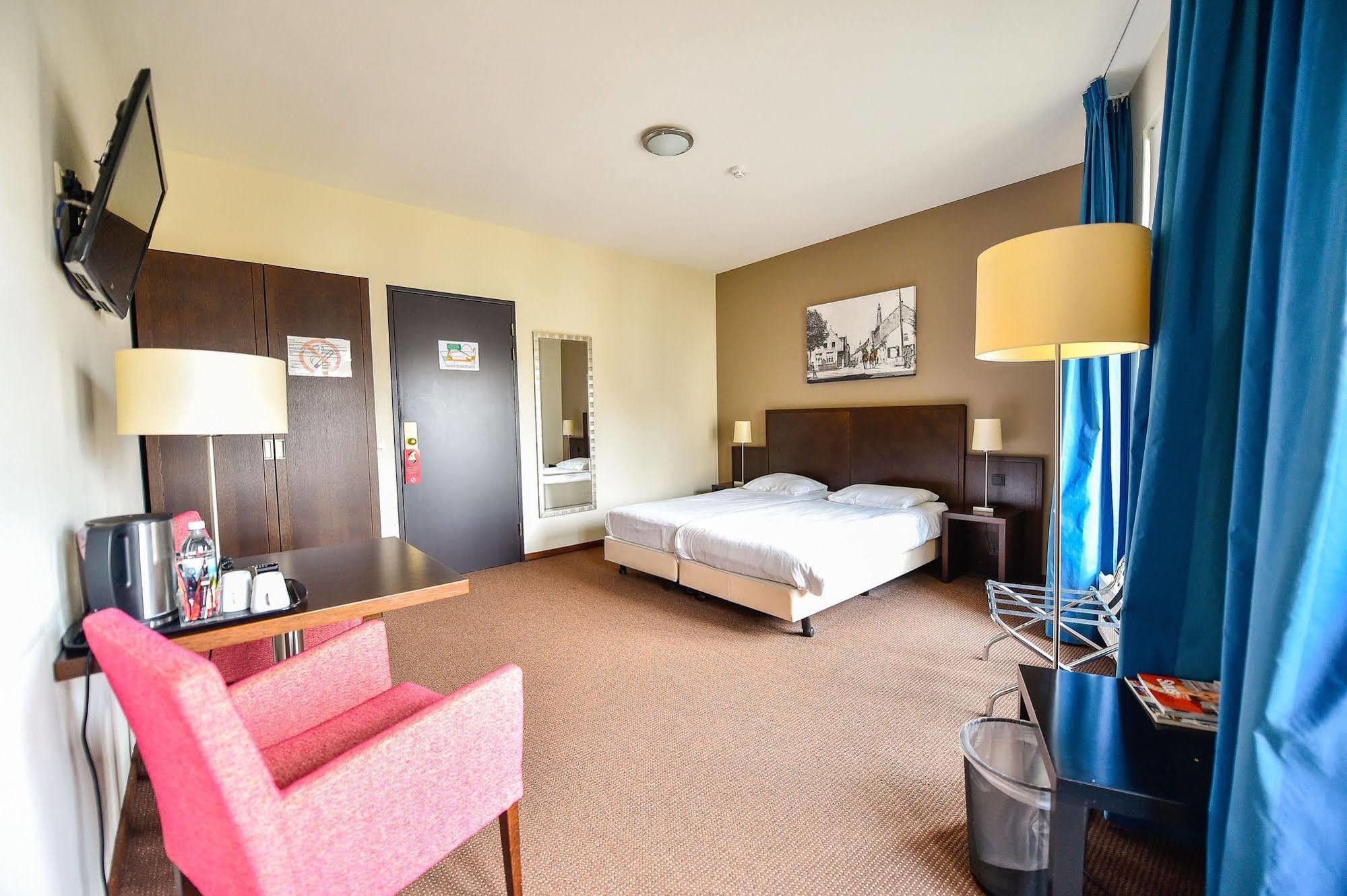 Hotel Munten Weert Εξωτερικό φωτογραφία